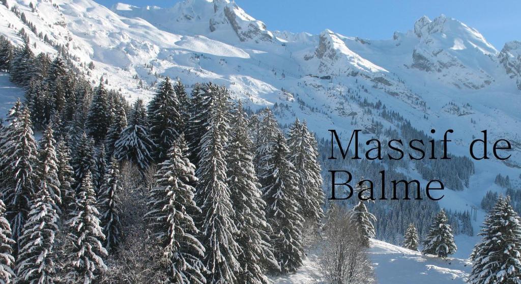 Hotel Bellachat La Clusaz Ngoại thất bức ảnh